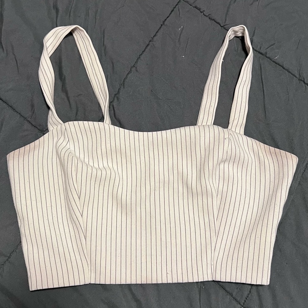 Cute white strip Dynamite top size Small